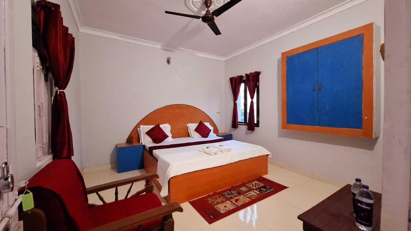 Mohit Paying Guest House Waranasi Zewnętrze zdjęcie